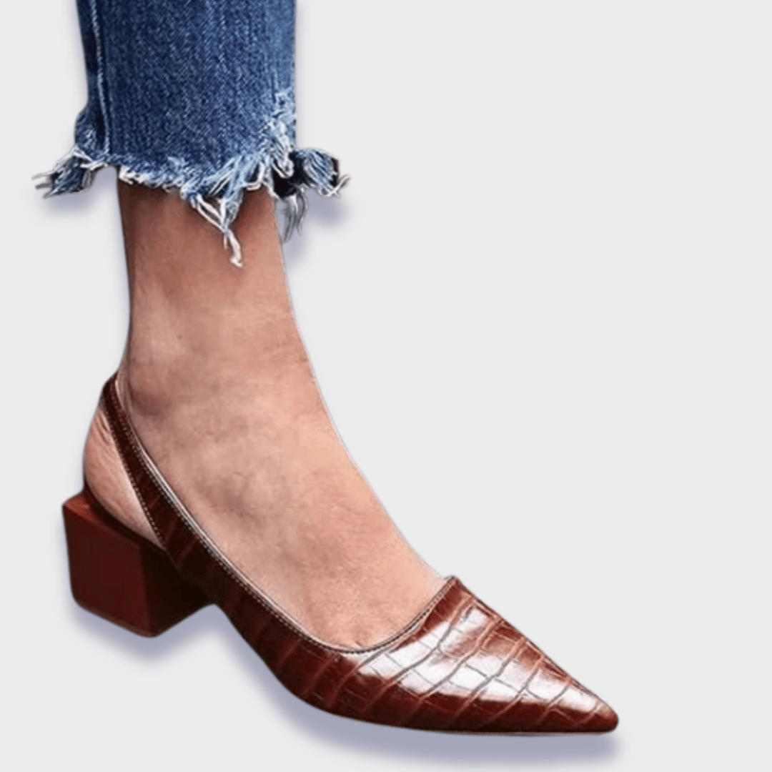 Beatrice™ | Pompa Ortopedica in Pelle Sintetica