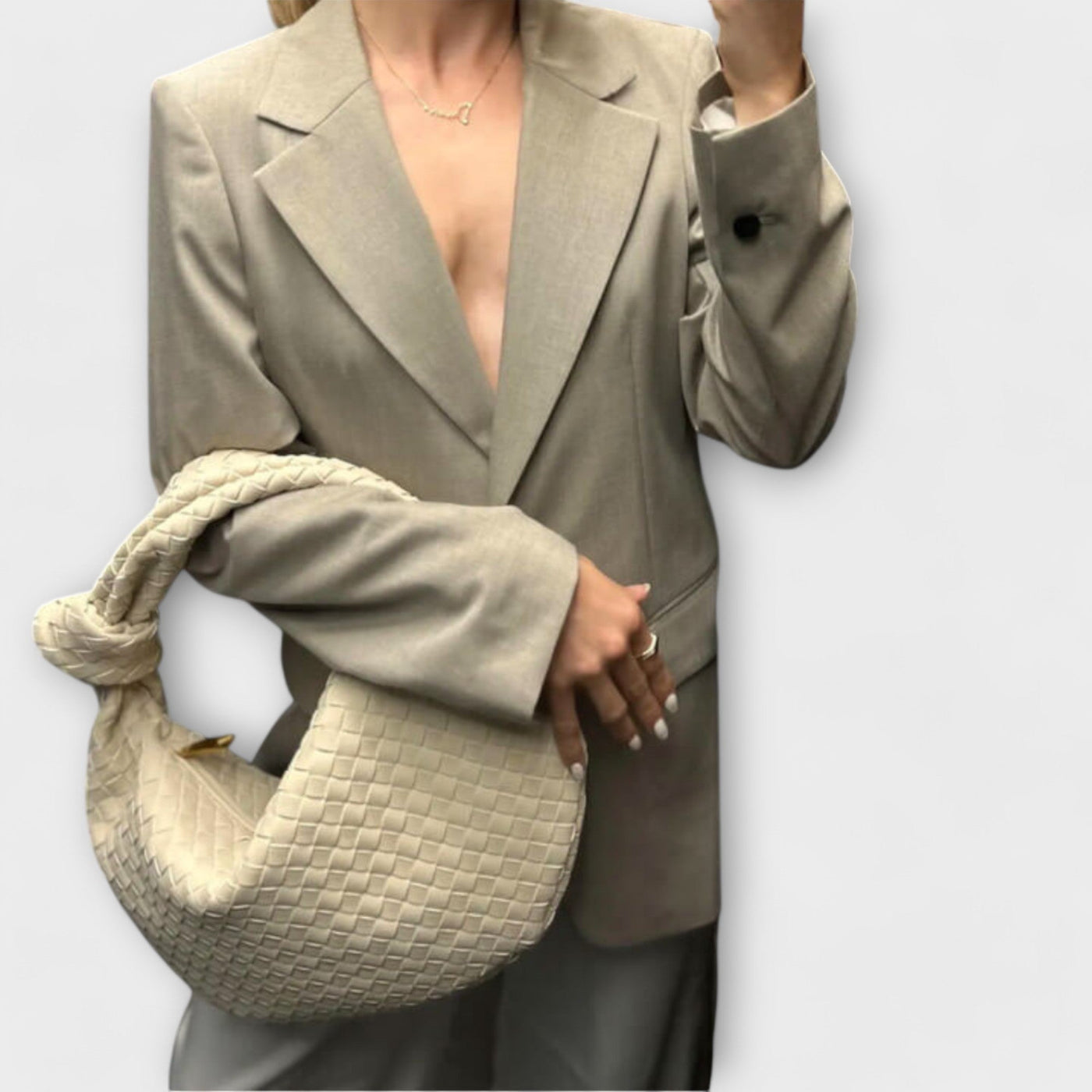 Nora. -Grande borsa a tracolla intrecciata da donna