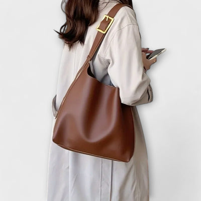 Nora. – Elegante borsa a spalla in pelle