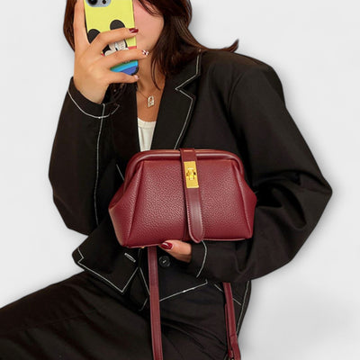 Nora. - Borsa Retro